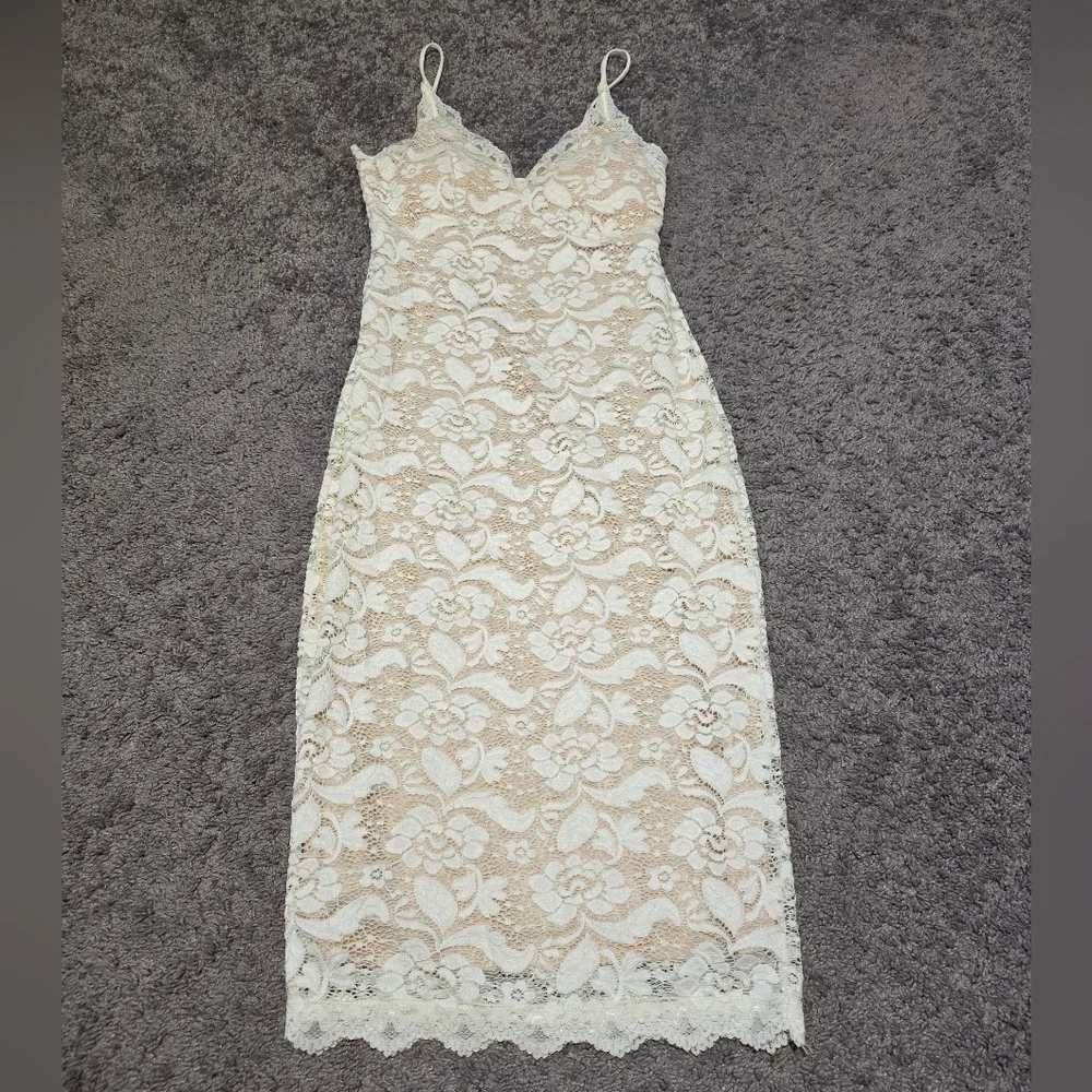 Windsor Floral Lace Midi Dress in Cream - Picture 1 of 6